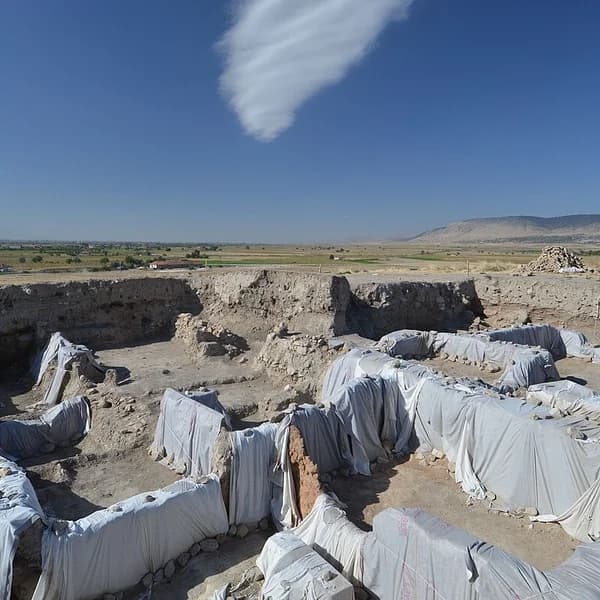 Excavated Bronze Age palace remains at Beycesultan mound