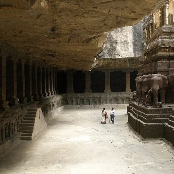 Kailasa Temple (Cave 16) at Ellora, carved from a single basalt outcrop, Maharashtra, India