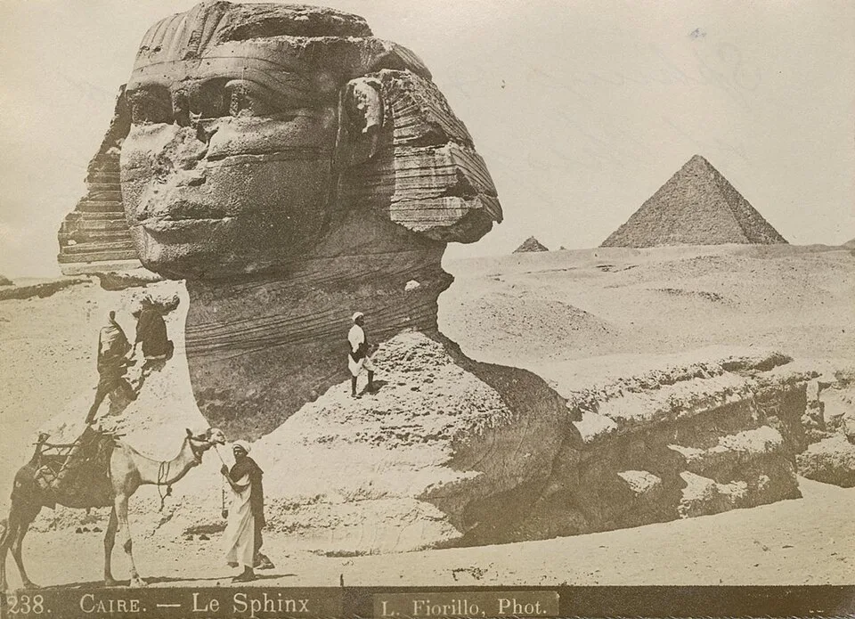 Great Sphinx of Giza in 3-4 profile - DPLA - cc5fbee4d04ddb9a809761682b84d709
