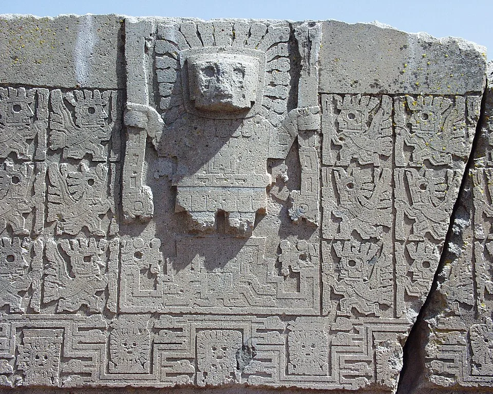 Bolivia - Gate of the Sun detail - Tiwanaku or Tiahuanaco 02