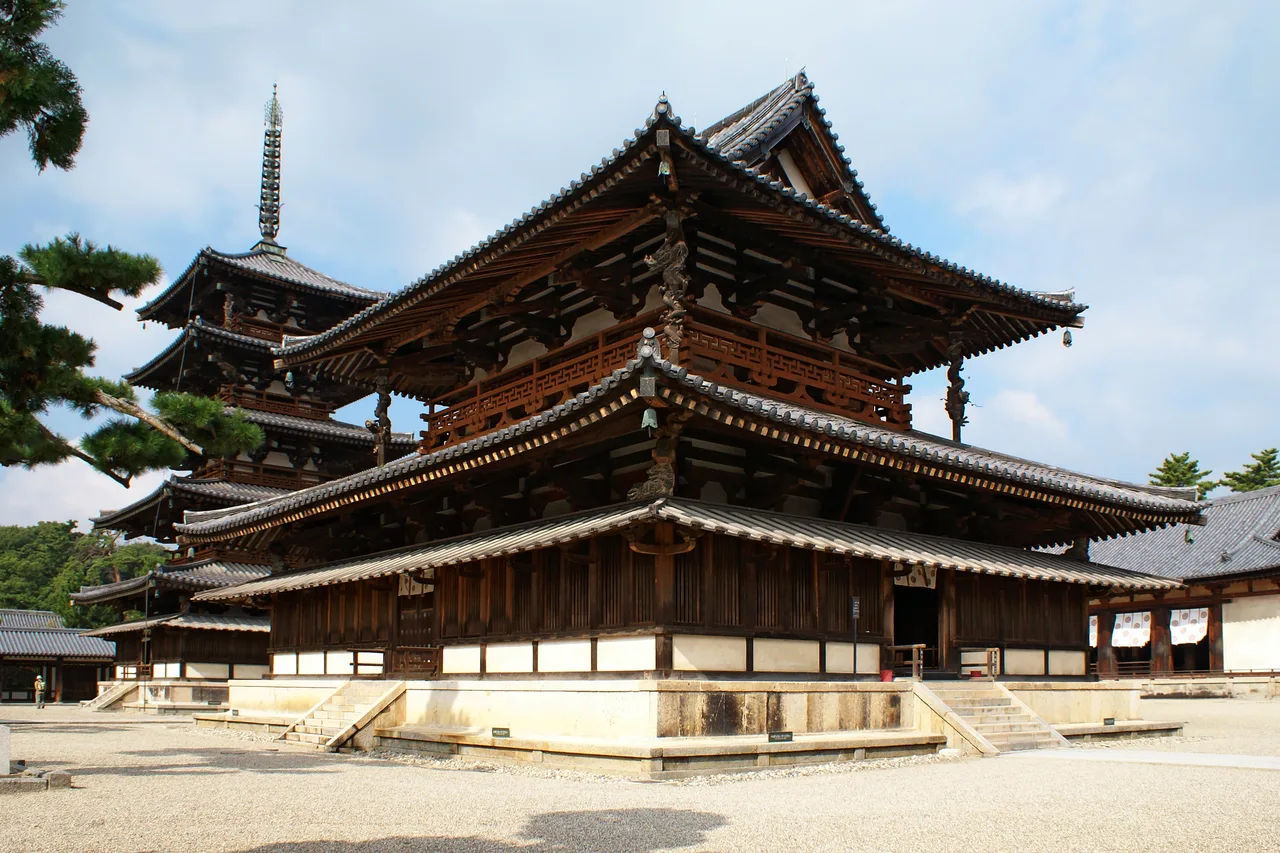 The five-storey Gojunoto pagoda and Kondo (Main Hall) of Horyu-ji, the world's oldest surviving wooden buildings, Nara, Japan